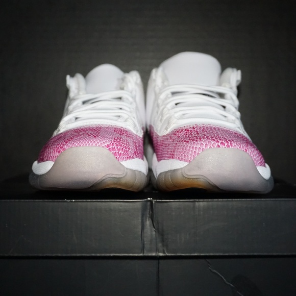 vintage nike jordan 11's low top - Picture 3 of 8